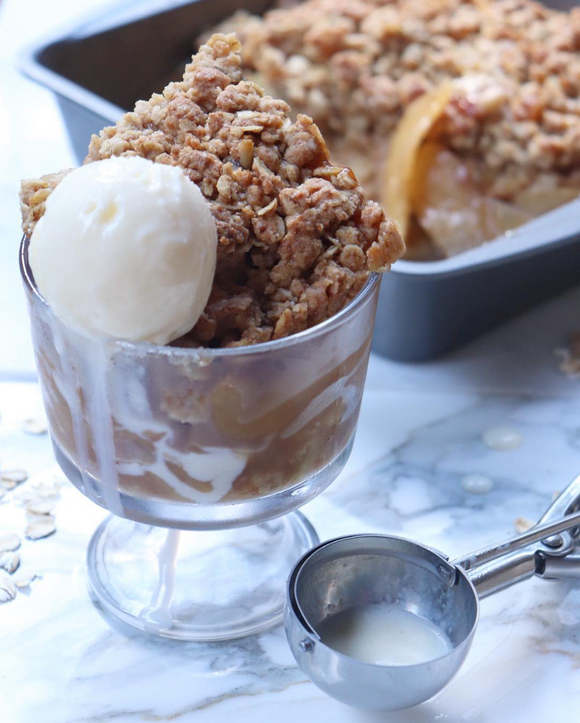 Candied Ginger and Apple Crisp